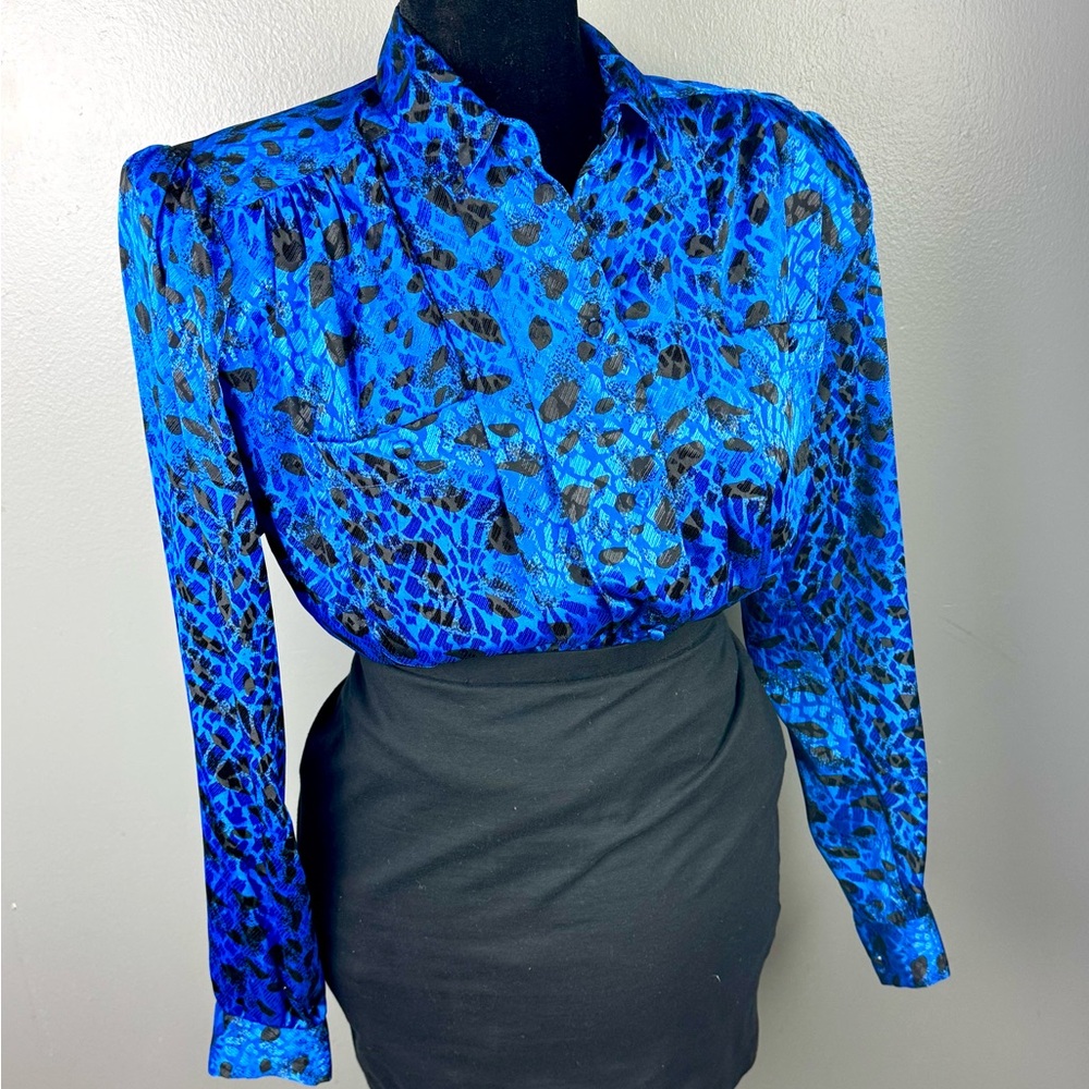 Tess Paris Milano Vintage Royal Blue Black “Cheers” Pleated Design Blouse